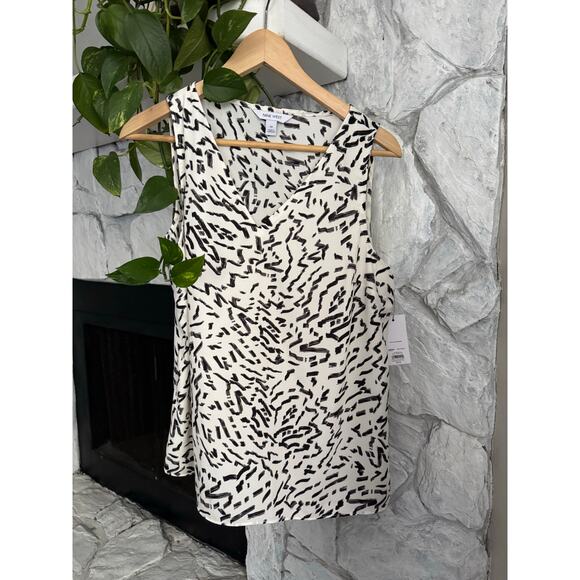 Nine West Black and White Sleeveless Tank Top NWT size Medium - Picture 2 of 8
